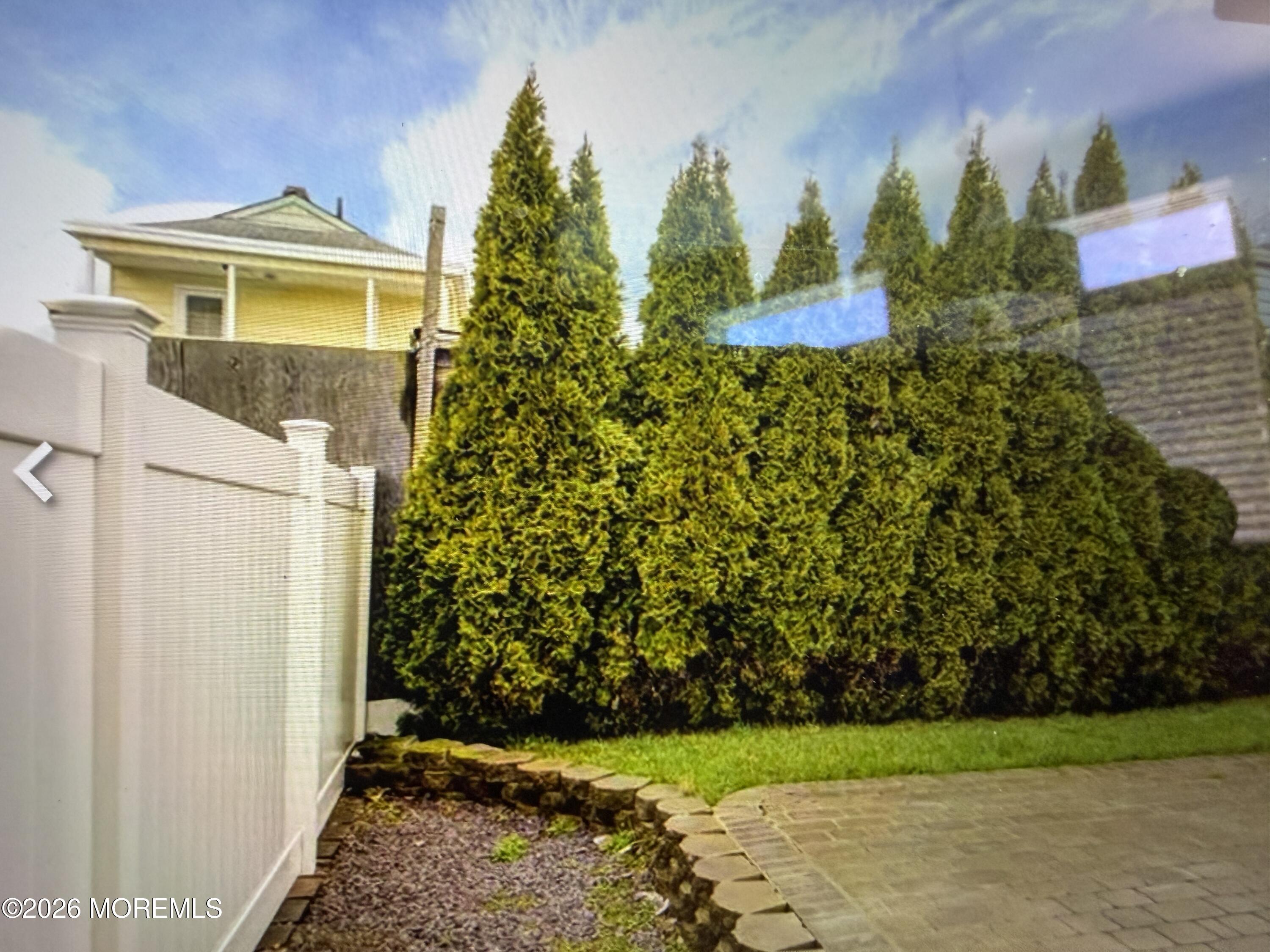 339 Jeffries Street Perth Amboy NJ 08862