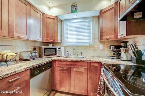 3 Wharfside Drive Monmouth Beach NJ 07750