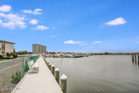 3 Wharfside Drive Monmouth Beach NJ 07750