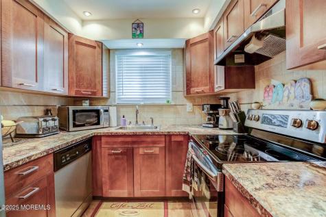 3 Wharfside Drive Monmouth Beach NJ 07750