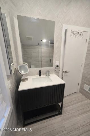 486 W Lincoln Avenue Oakhurst NJ 07755