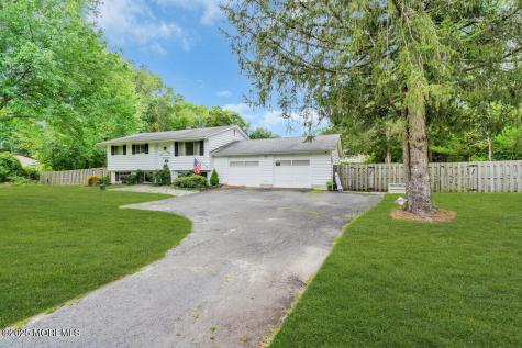 624 Fort Plains Road Howell NJ 07731