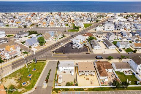 167 4th Avenue Manasquan NJ 08736