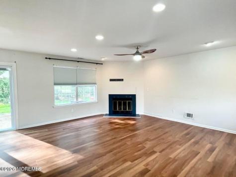 21 Evergreen Drive East Windsor NJ 08520