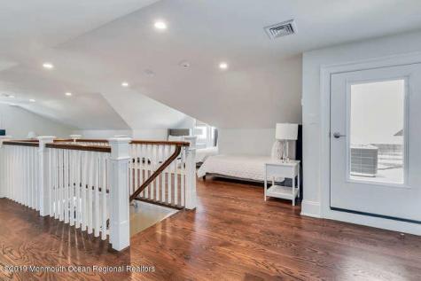 1328 Ocean Avenue Mantoloking NJ 08738