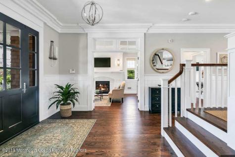 1328 Ocean Avenue Mantoloking NJ 08738