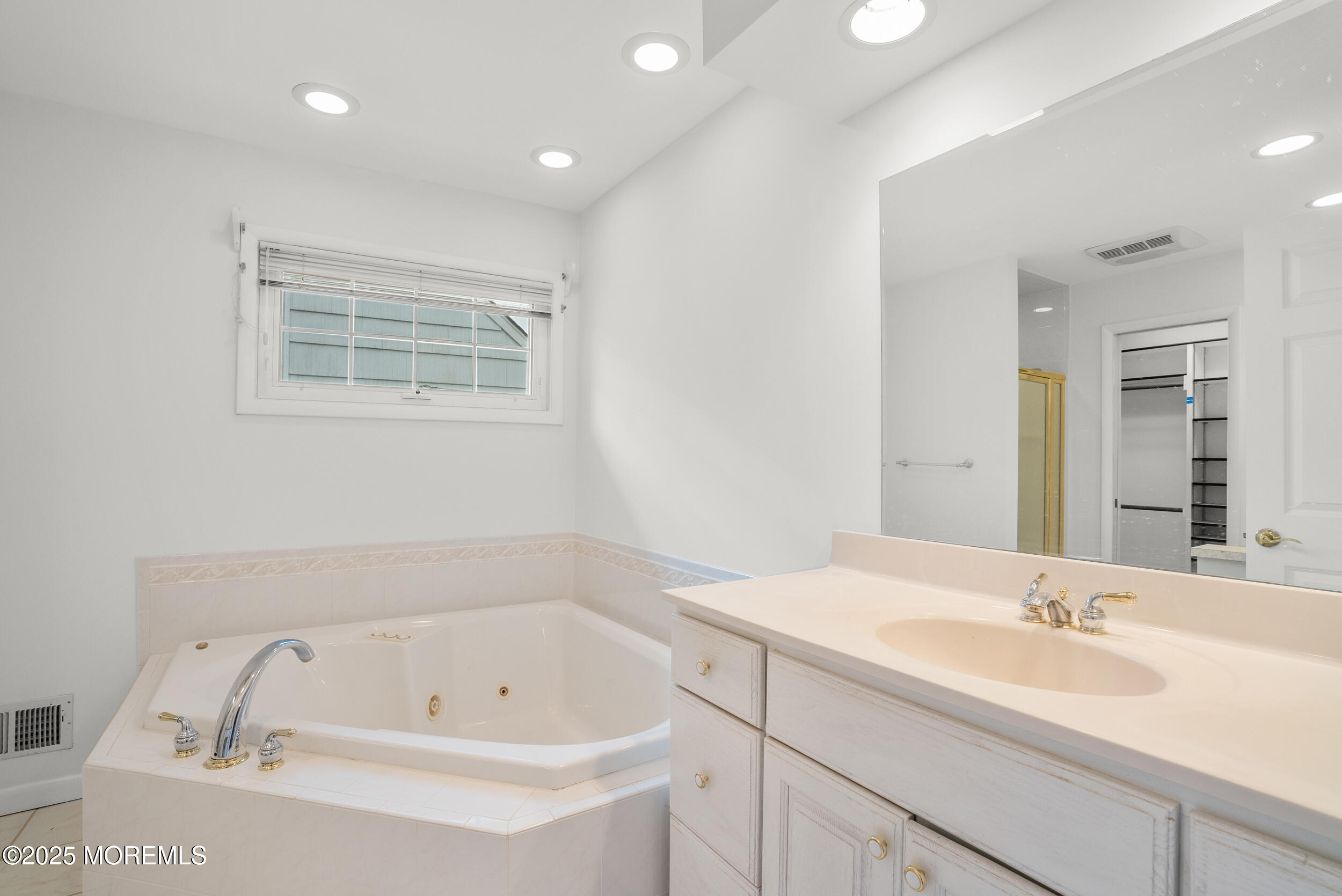 221 Belmar Avenue Oakhurst NJ 07755