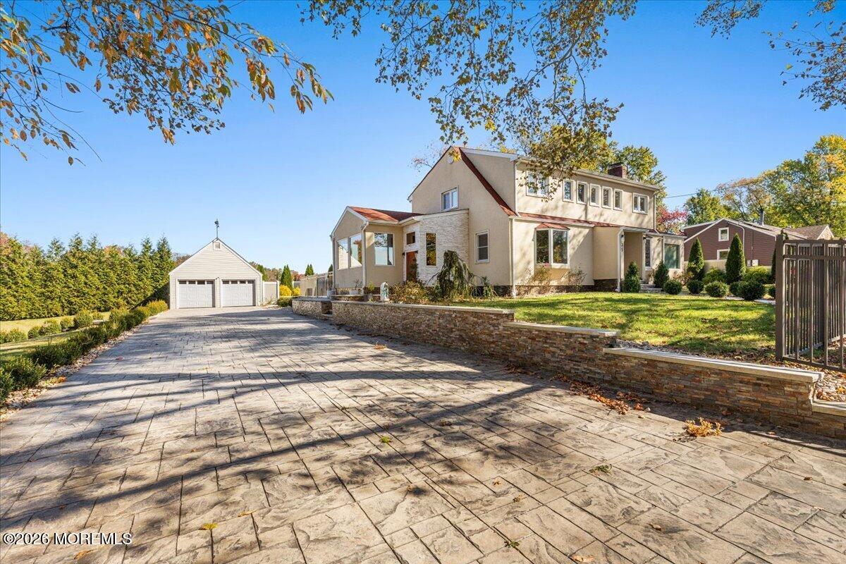35 Farrington Avenue East Brunswick NJ 08816