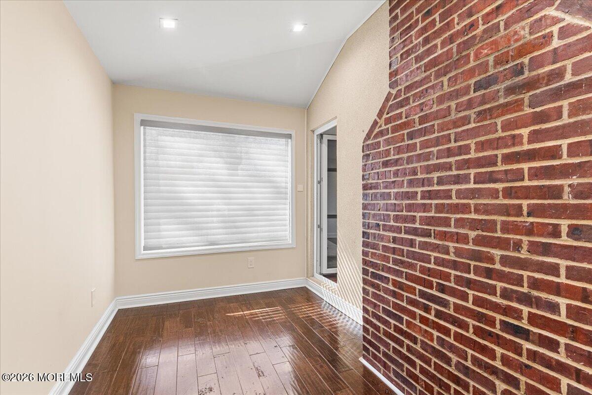 35 Farrington Avenue East Brunswick NJ 08816