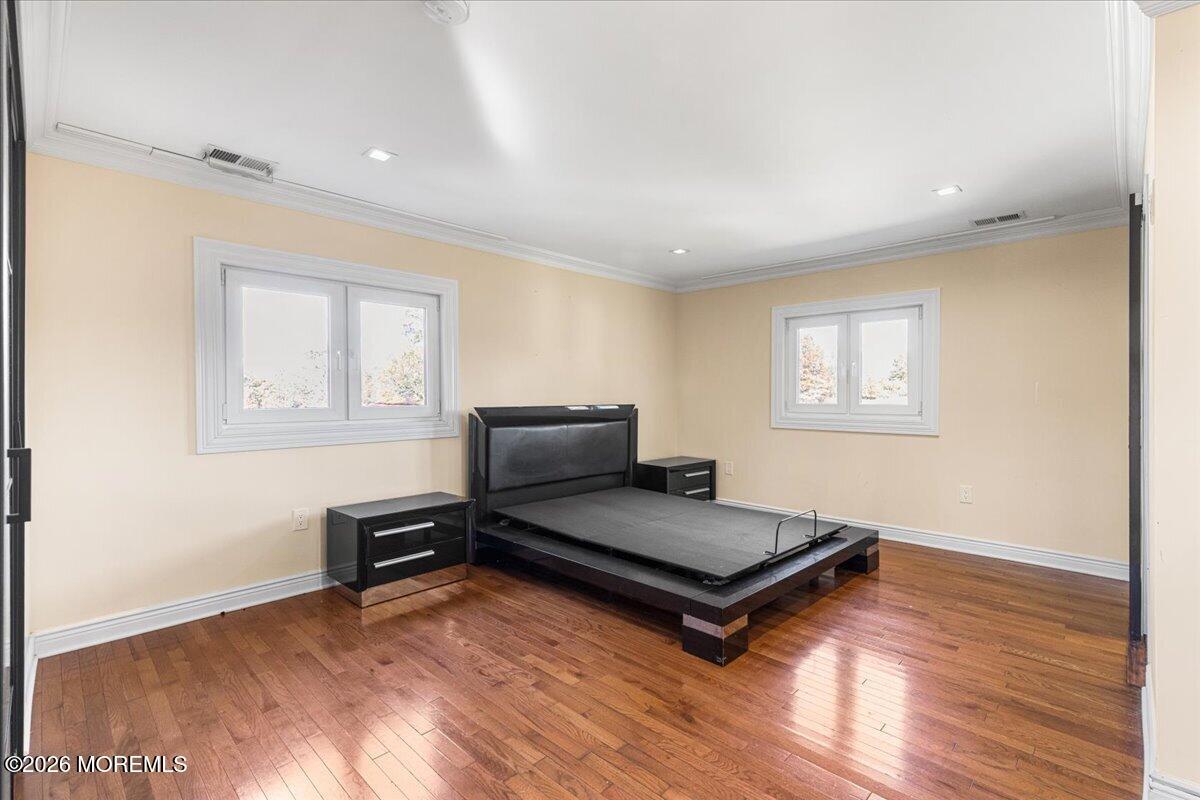35 Farrington Avenue East Brunswick NJ 08816