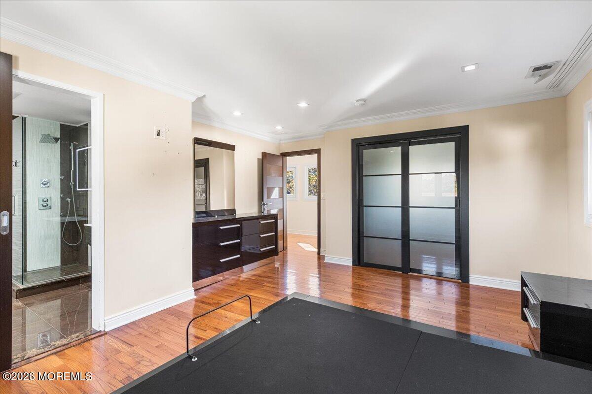 35 Farrington Avenue East Brunswick NJ 08816