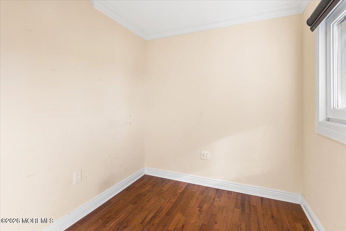 35 Farrington Avenue East Brunswick NJ 08816