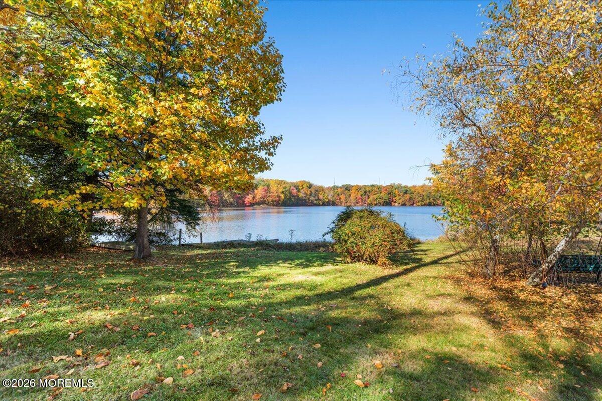 35 Farrington Avenue East Brunswick NJ 08816