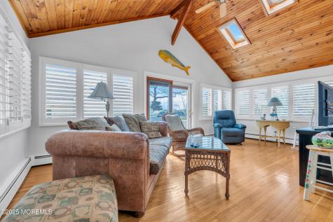 124 Neptune Place Sea Girt NJ 08750