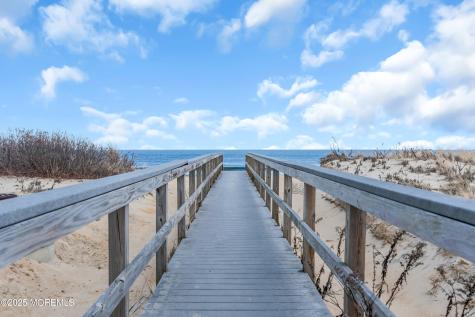 124 Neptune Place Sea Girt NJ 08750