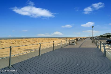 124 Neptune Place Sea Girt NJ 08750