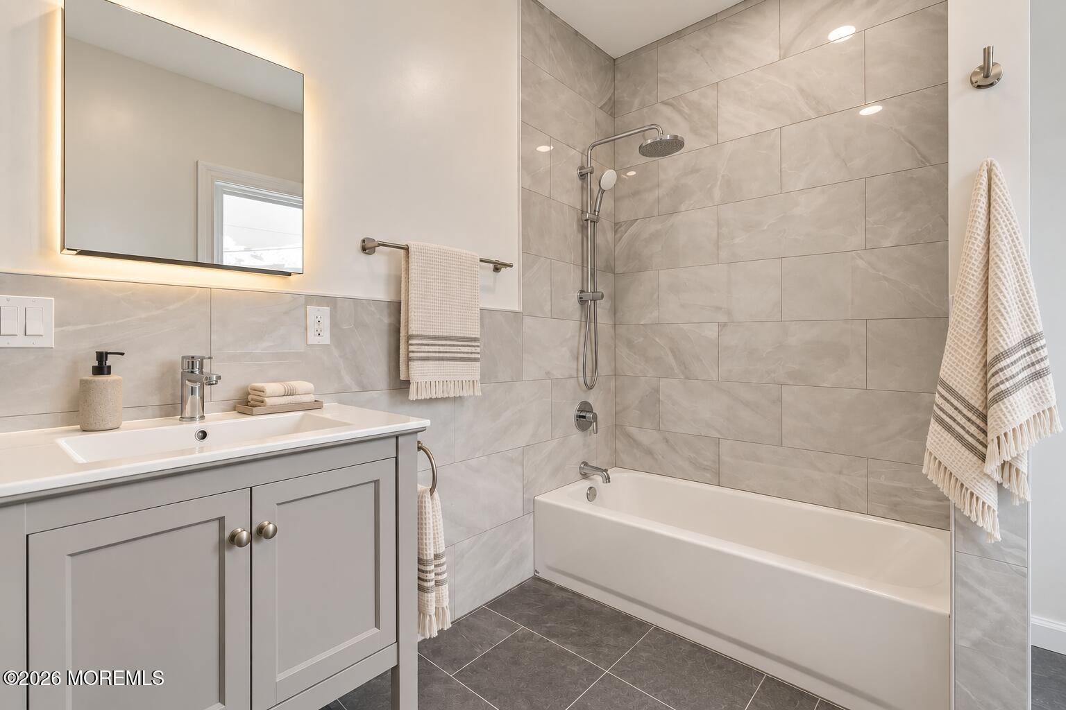 118 Beachway Avenue Keansburg NJ 07734