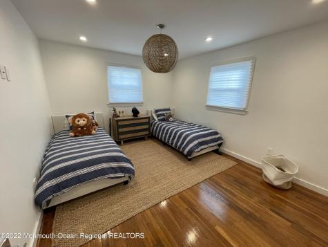 282 Berger Avenue Oakhurst NJ 07755