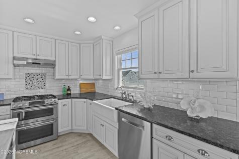 447 N Highway 35 Mantoloking NJ 08738