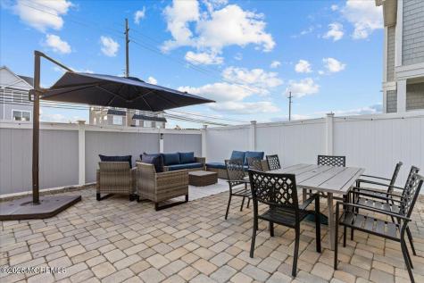 447 N Highway 35 Mantoloking NJ 08738