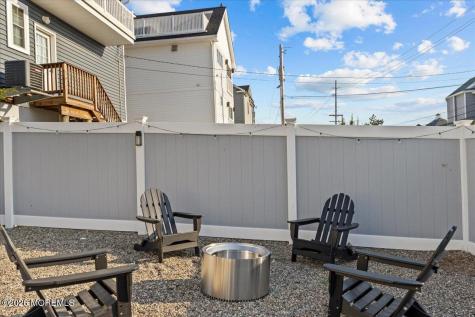 447 N Highway 35 Mantoloking NJ 08738