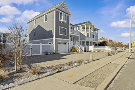 447 N Highway 35 Mantoloking NJ 08738