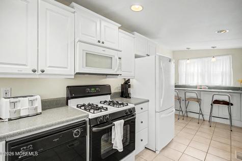 1022 S Green Street Tuckerton NJ 08087