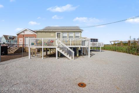 1022 S Green Street Tuckerton NJ 08087