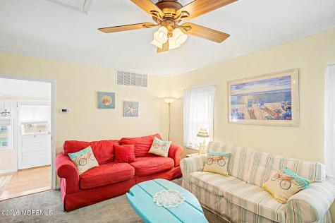 1022 S Green Street Tuckerton NJ 08087