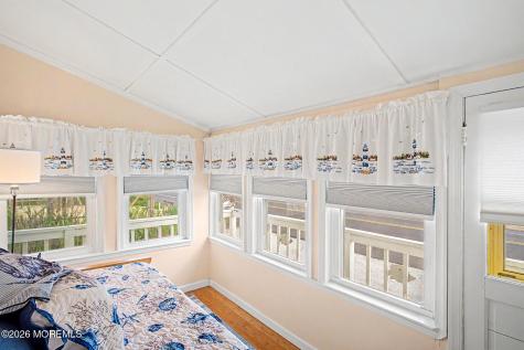 1022 S Green Street Tuckerton NJ 08087