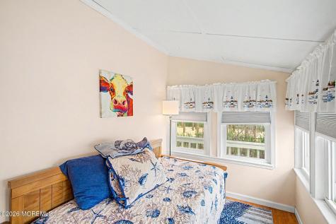 1022 S Green Street Tuckerton NJ 08087