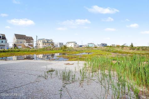 1022 S Green Street Tuckerton NJ 08087