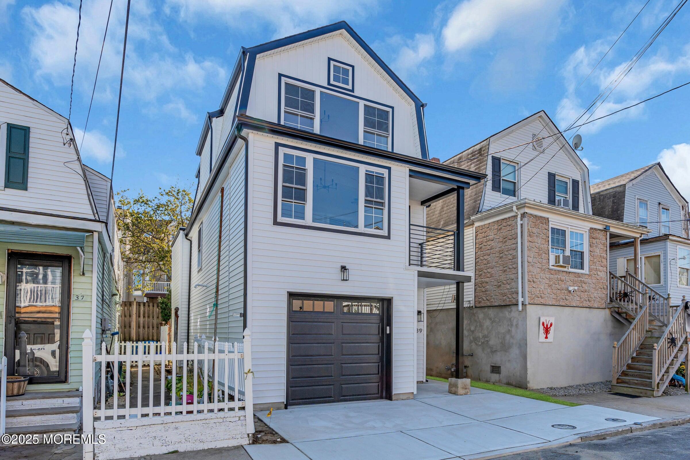 39 Seadrift Avenue Highlands NJ 07732