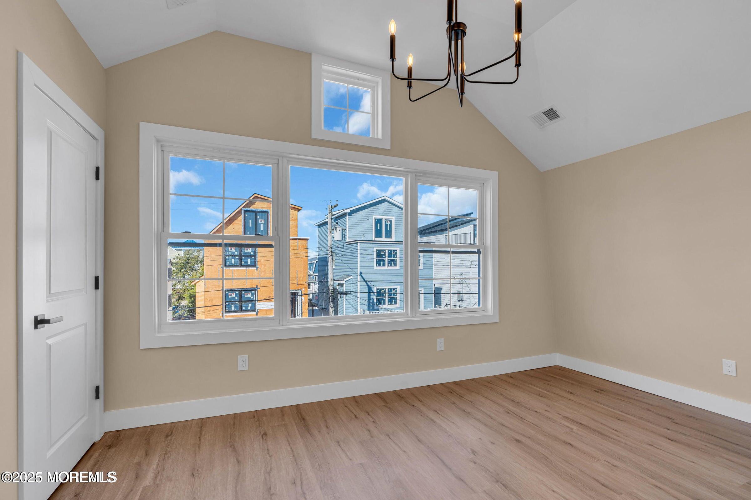 39 Seadrift Avenue Highlands NJ 07732