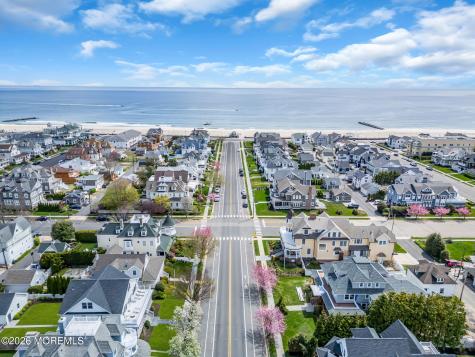 112 Sylvania Avenue Avon-by-the-sea NJ 07717