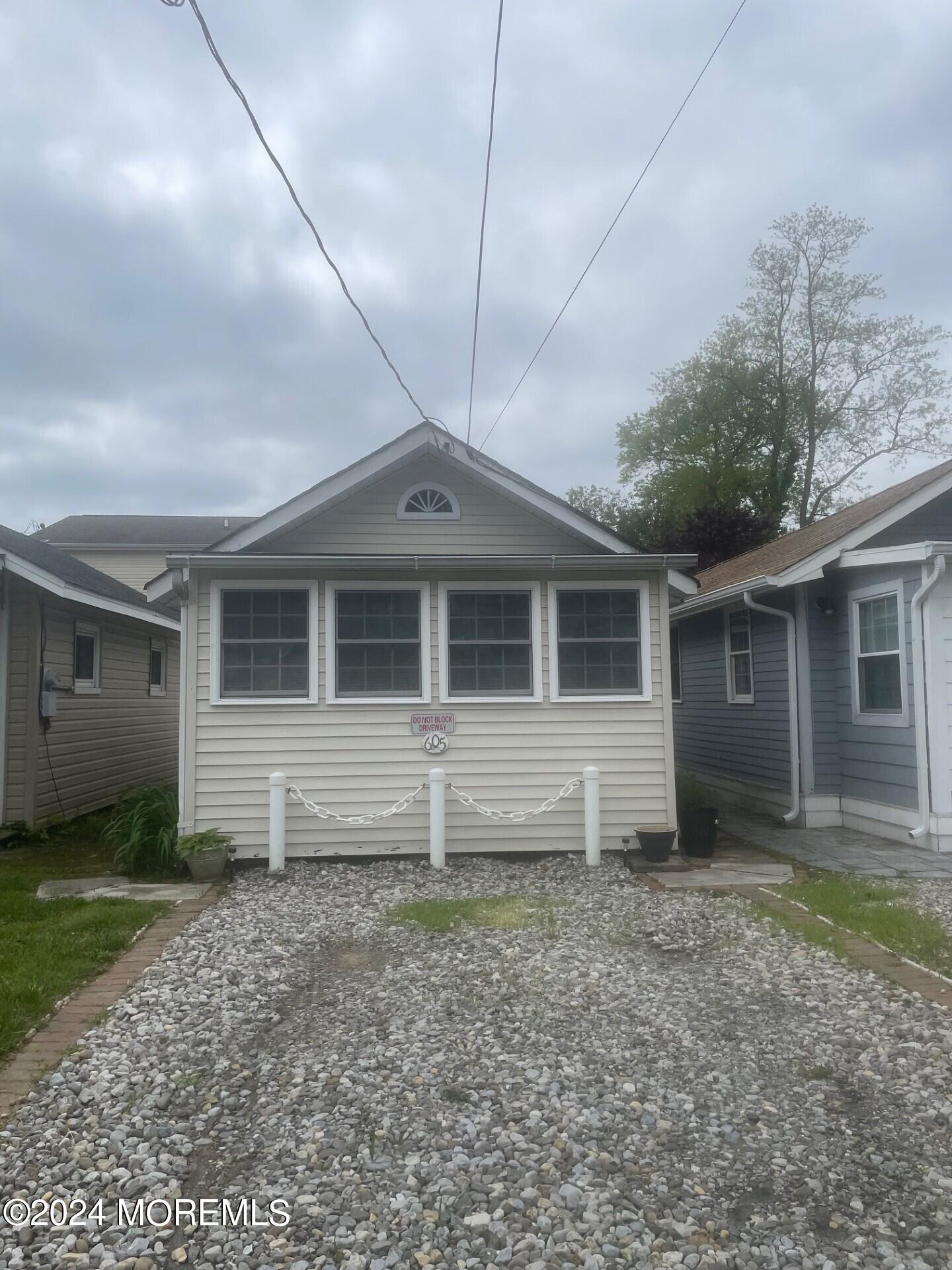 605 Central Avenue Spring Lake Heights NJ 07762