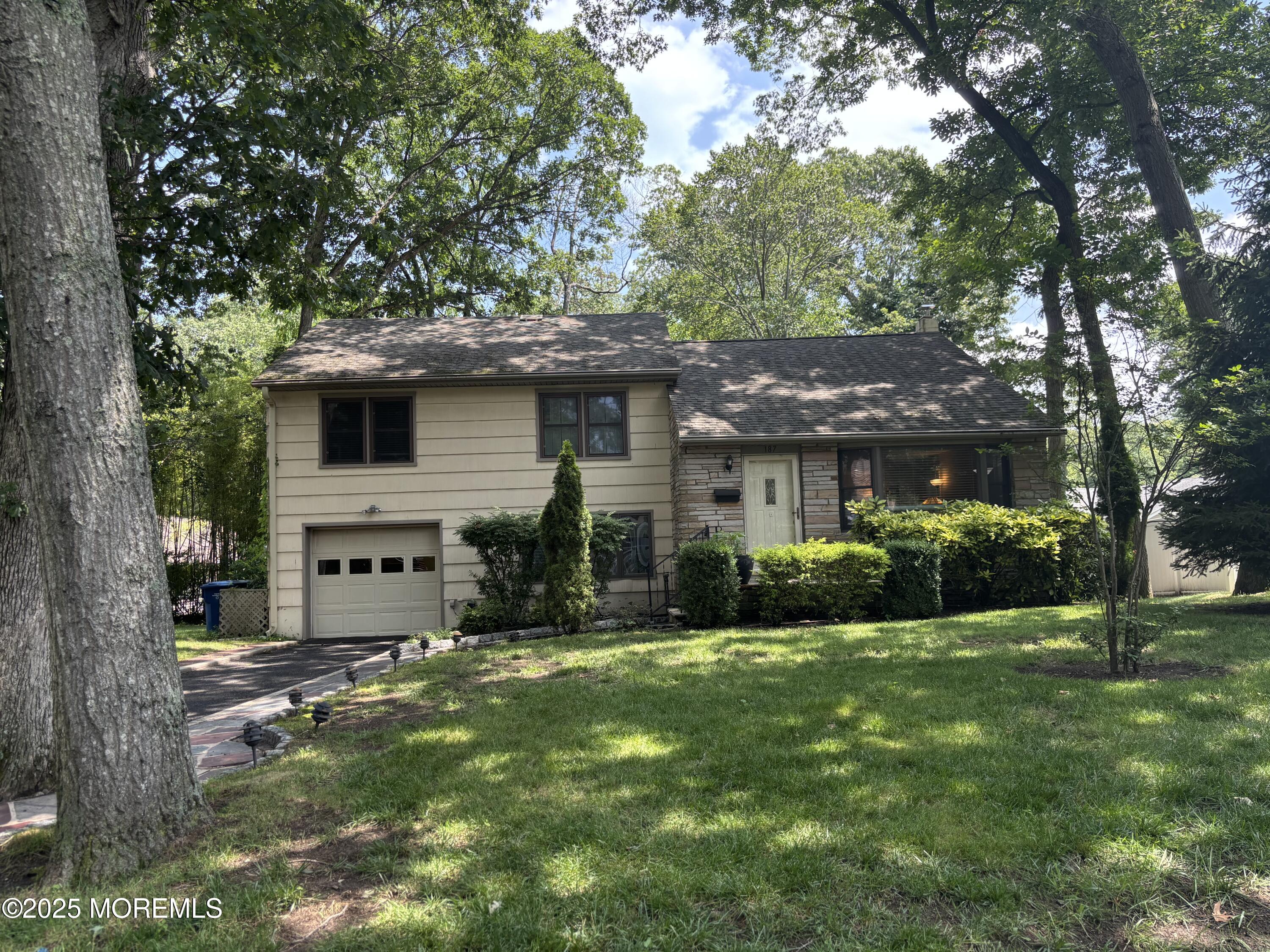 187 Elmwood Road Oakhurst NJ 07755