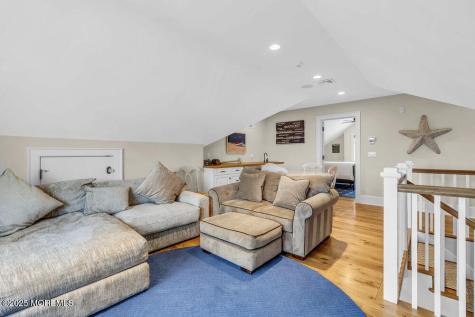 320 New York Boulevard Sea Girt NJ 08750
