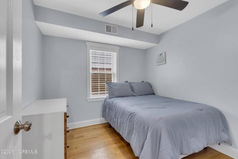 196 Third Avenue Manasquan NJ 08736