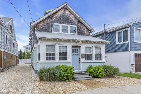 196 Third Avenue Manasquan NJ 08736