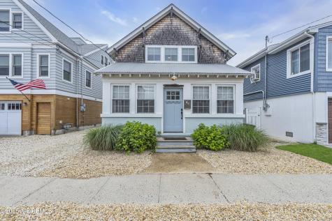 196 Third Avenue Manasquan NJ 08736