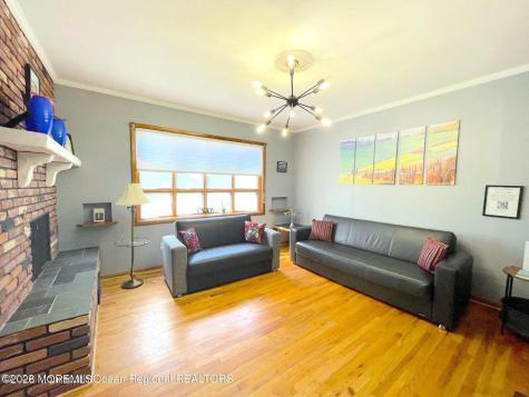137 Oakland Street Red Bank NJ 07701