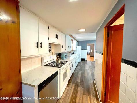 137 Oakland Street Red Bank NJ 07701