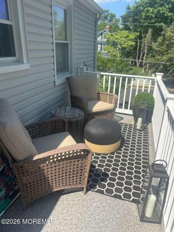 124 Mclaren Street Red Bank NJ 07701