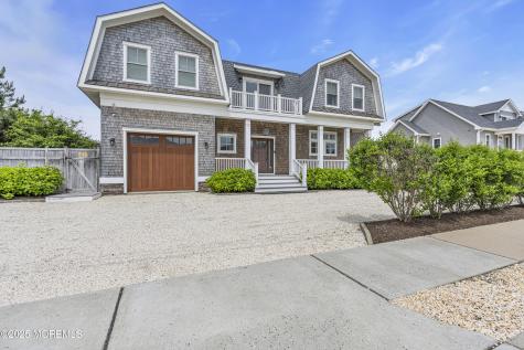 135 N Highway 35 Mantoloking NJ 08738