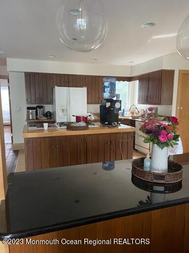 7 Slocum Place Oakhurst NJ 07755