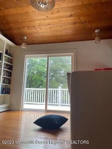 7 Slocum Place Oakhurst NJ 07755