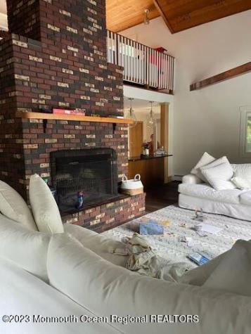7 Slocum Place Oakhurst NJ 07755