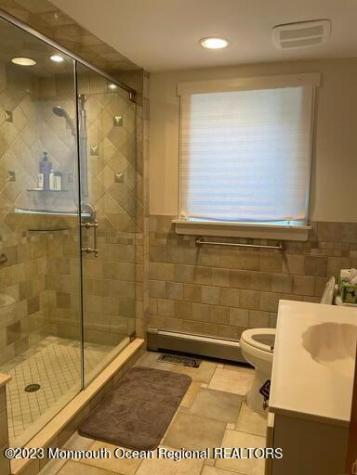 7 Slocum Place Oakhurst NJ 07755