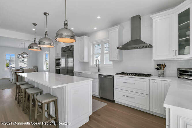 916 Ocean Avenue Mantoloking NJ 08738
